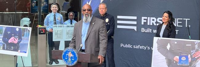 Los Angeles Police Department puts FirstNet into the hands of all its ...